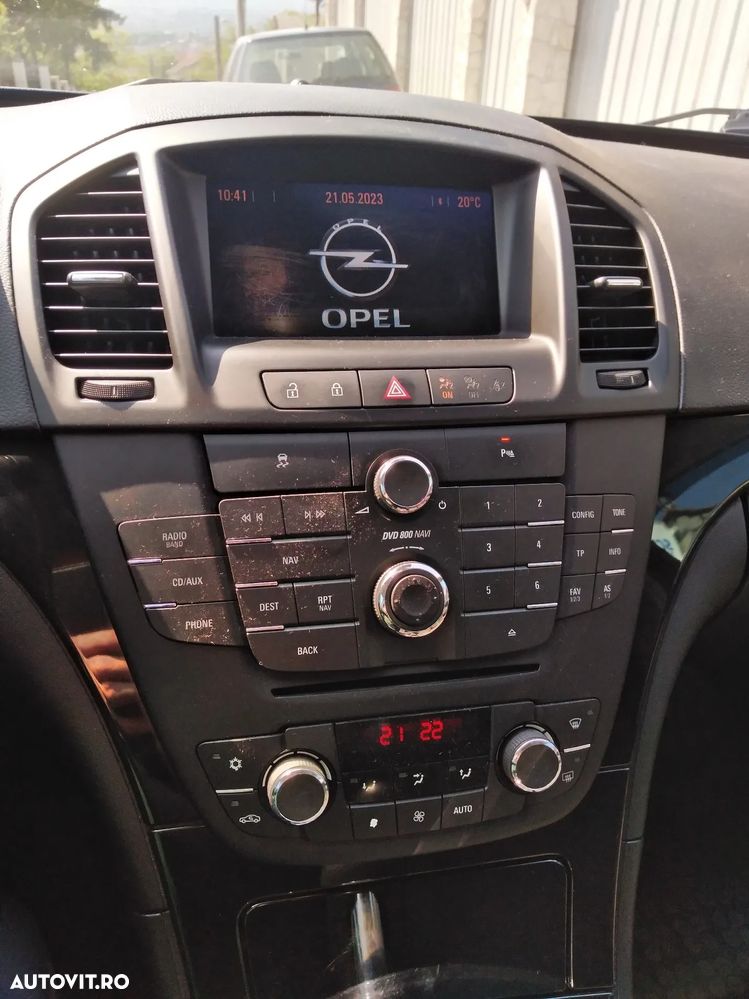 Opel Insignia 2.0 CDTI ECOFLEX - 11