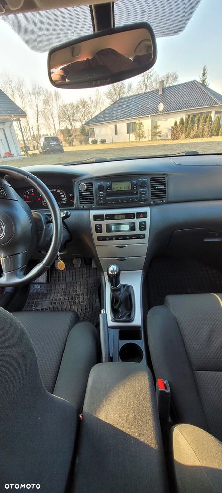 Toyota Corolla 1.4 D-4D Sol - 10