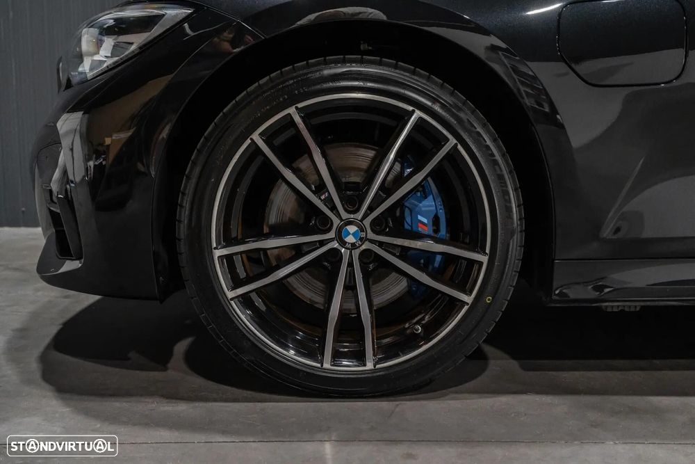BMW 330 e xDrive Aut. M Sport - 28