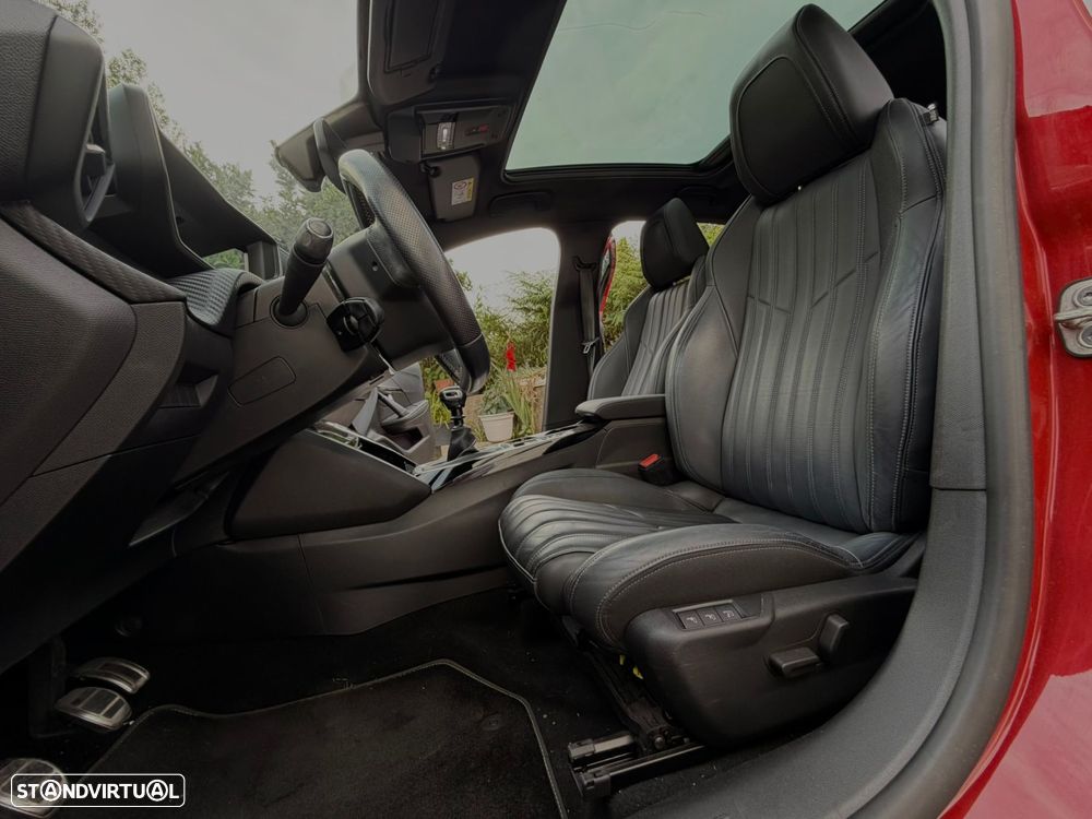 Peugeot 208 1.2 PureTech GT Line - 22