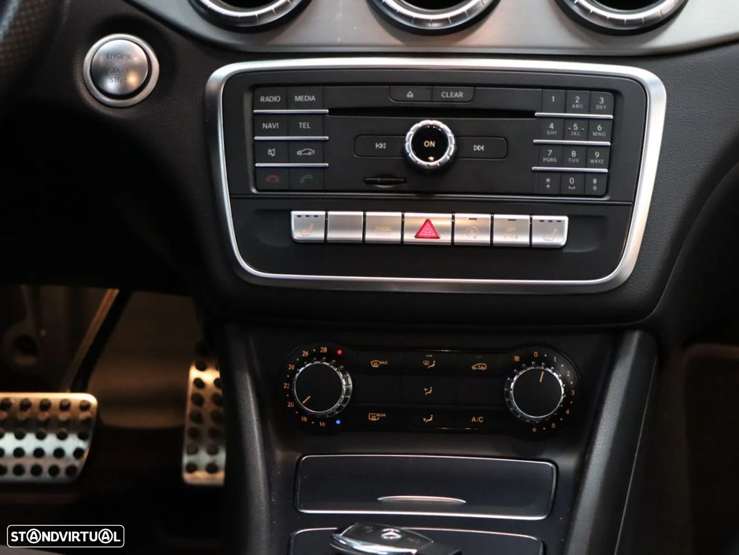Mercedes-Benz CLA 180 d Shooting Brake AMG Line Aut. - 24