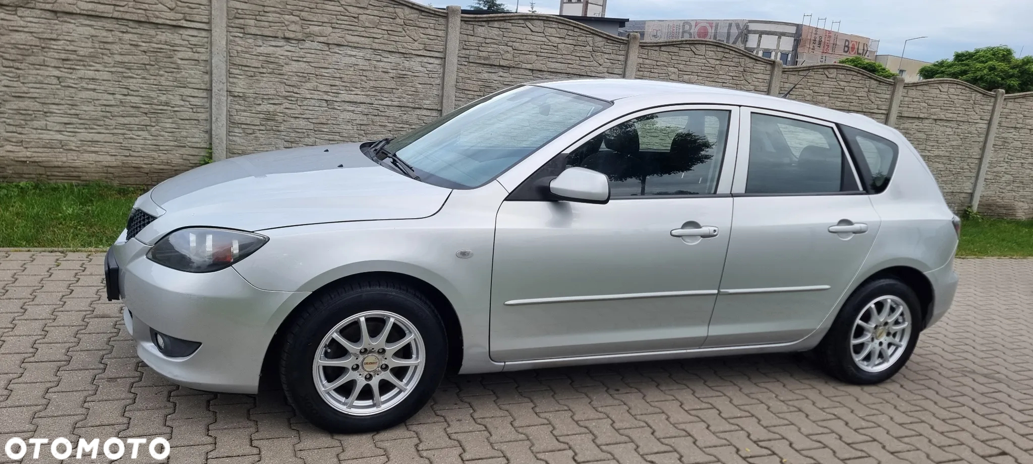 Mazda 3 - 10