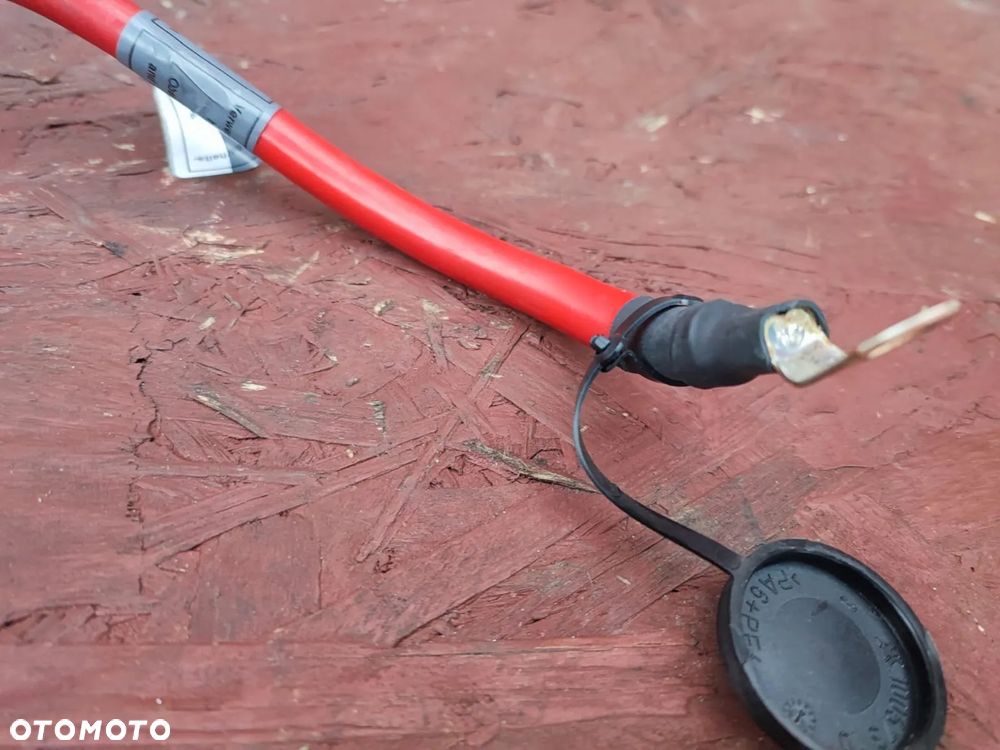 BMW E82 / E84 / E88 / E90 / E90 LCI / E91 / E91 LCI / E92 / E92 LCI. ORYGINALNA KOMPLENA KLEMA PLUSOWA O NR: 6 988 974 / 9 217 031 / 6 938 495 OEM. W BARDZO DOBRYM STANIE TECHNICZNYM. - 3