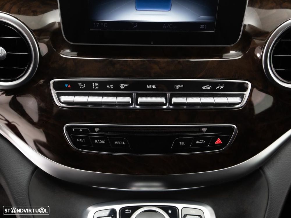 Mercedes-Benz V 220 CDI Compacto Aut. - 21
