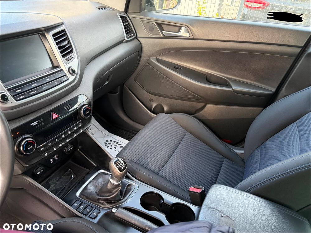 Hyundai Tucson 1.6 GDI BlueDrive Comfort 2WD - 4