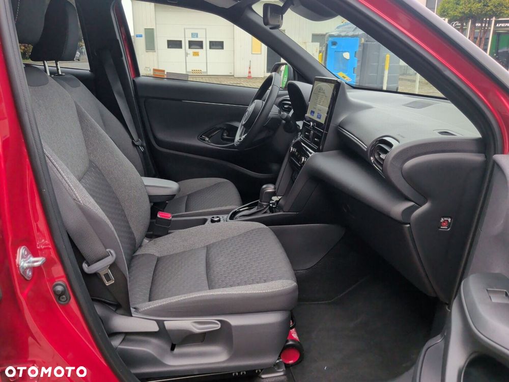 Toyota Yaris Cross Hybrid 1.5 Style AWD - 9