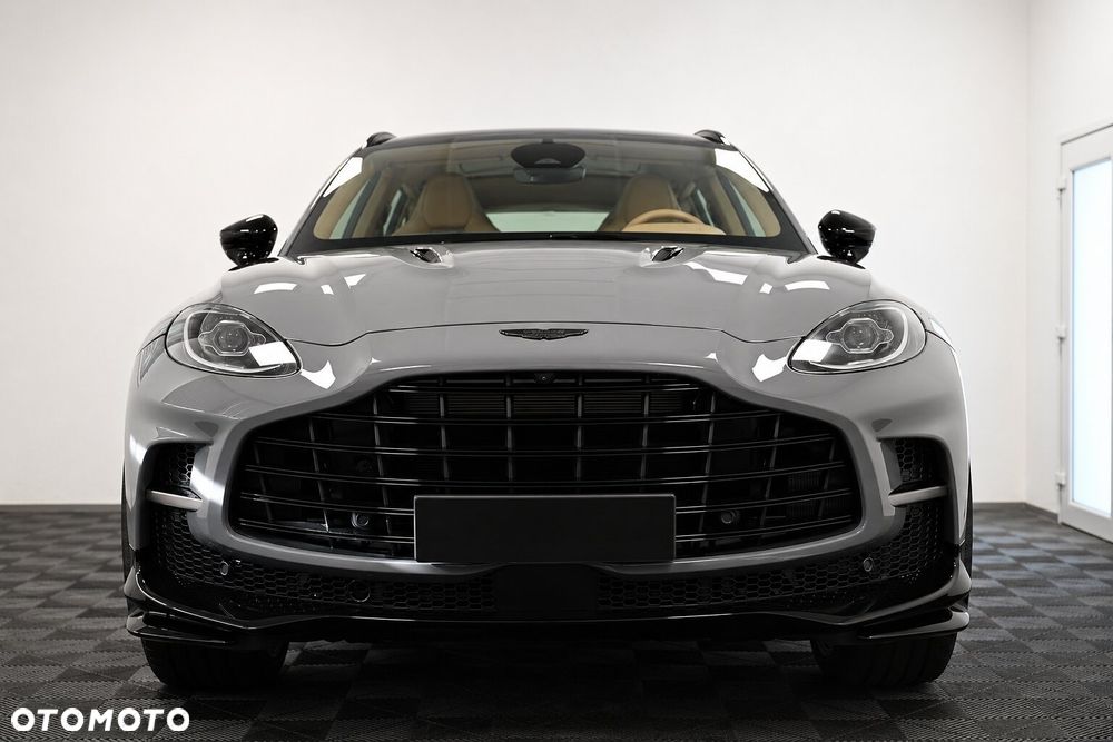 Aston Martin DBX707 - 4