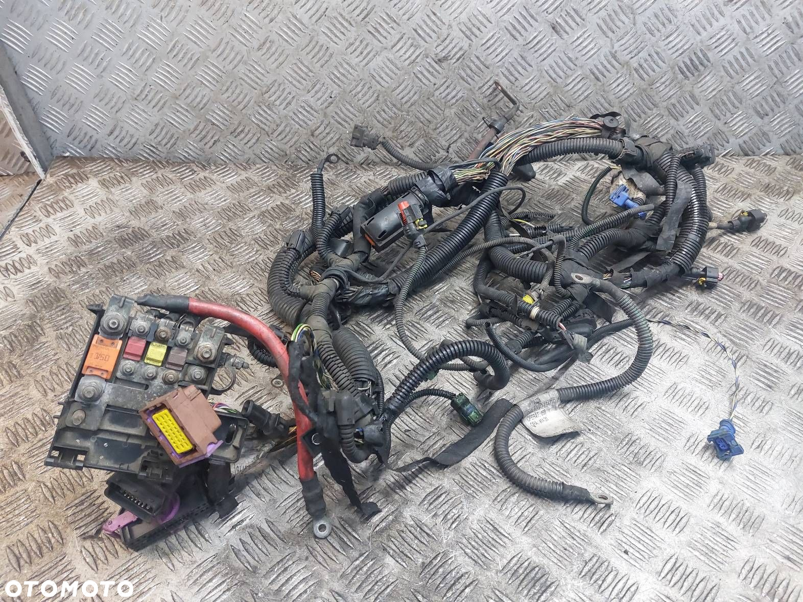 WIĄZKA OKABLOWANIE SILNIKA FIAT STILO 1.9 JTD 192A1000 00551929600 - 6
