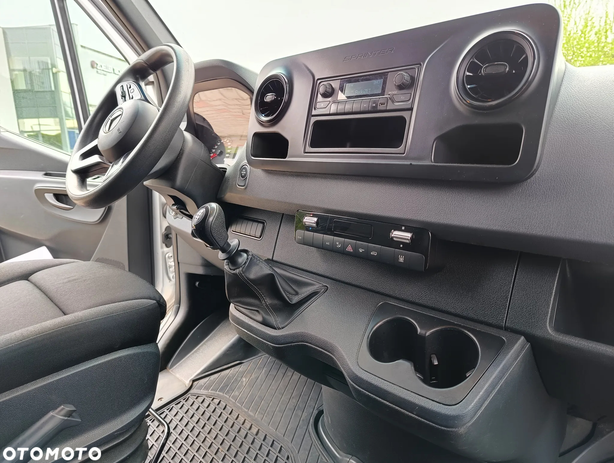 Mercedes-Benz Sprinter 319 CDI Euro 6 2987ccm - 190KM 3,5t 18-21 - 9