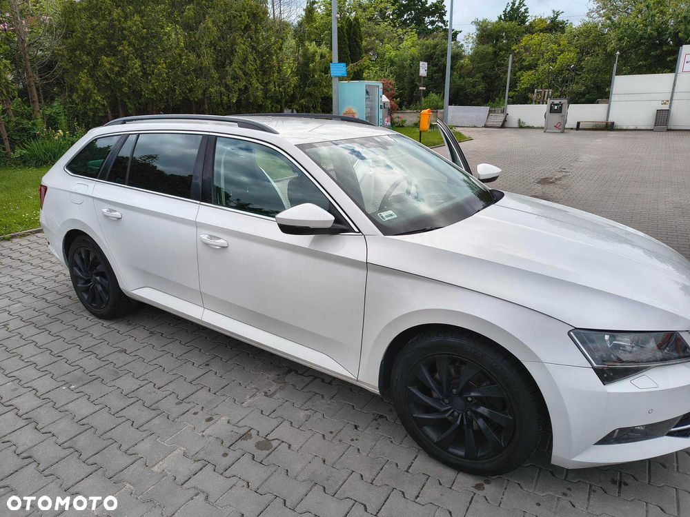 Skoda Superb - 8