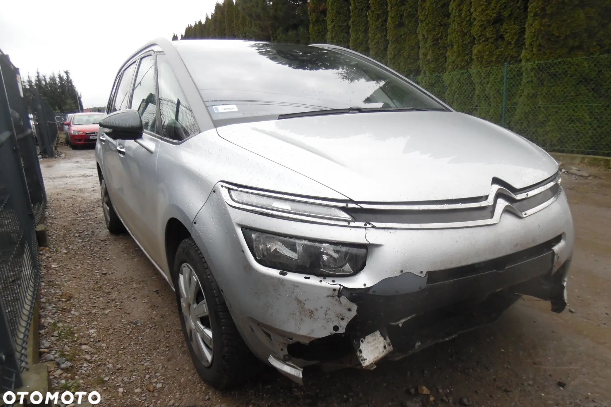Citroën C4 Grand Picasso 1.6 e-HDi Attraction - 1