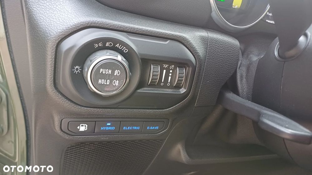 Jeep Wrangler - 14