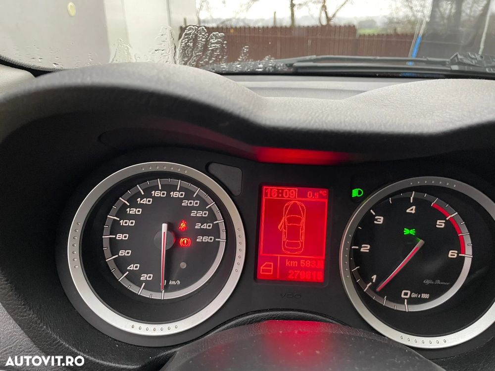 Alfa Romeo 159 2.0 JTDM 16V DPF - 13