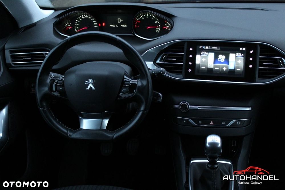 Peugeot 308 - 11