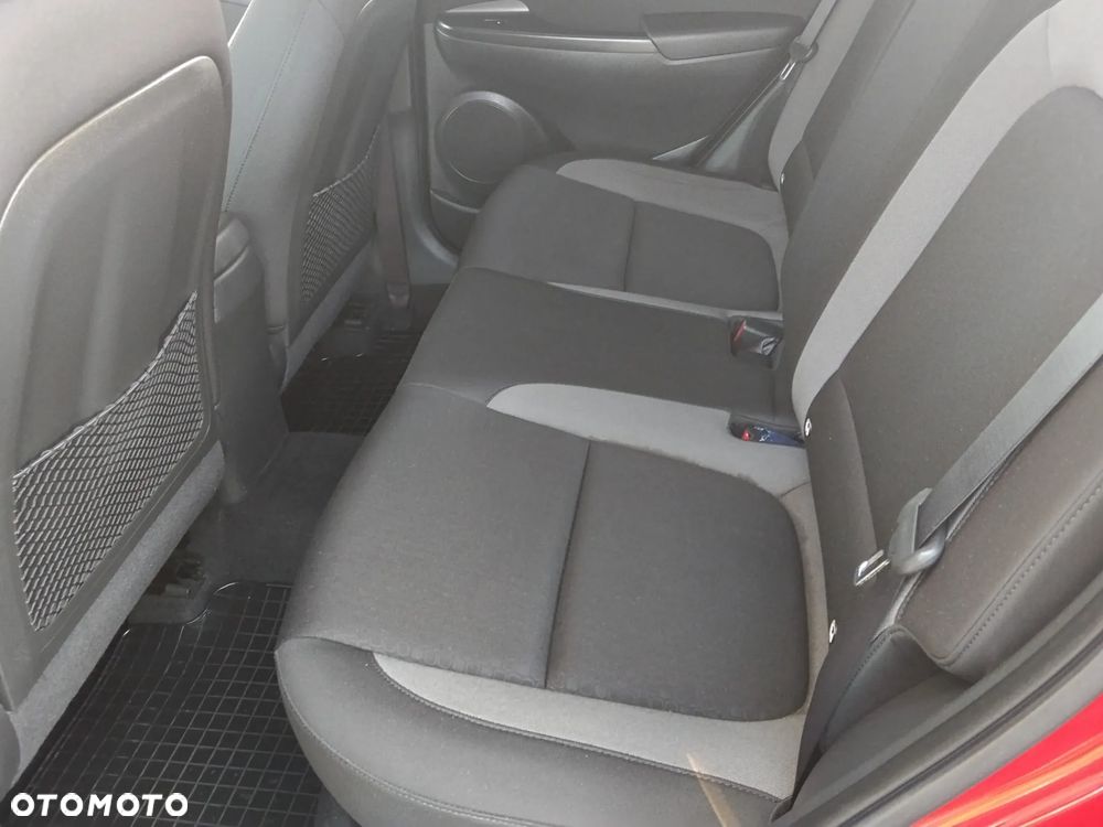 Hyundai Kona - 18