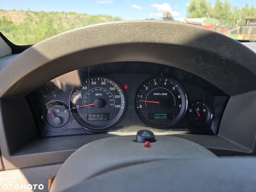 Jeep Grand Cherokee 3.7 V6 - 7