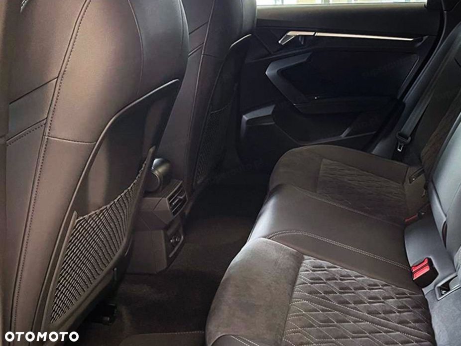 Audi A3 Limousine 35 TFSI mHEV S Line S tronic - 16