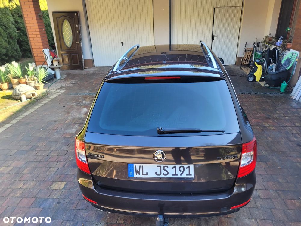 Skoda Superb 2.0 TDI Green tec DSG Elegance - 38