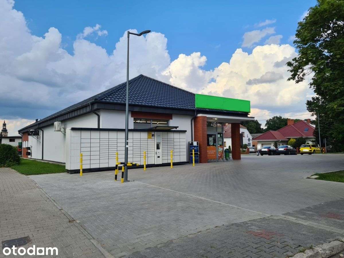 Budynek handlowy, centrum Dobrzycy, z parkingiem - Pełny obrazek: 3/13