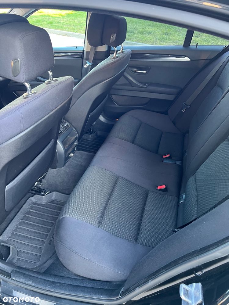 BMW Seria 5 - 10