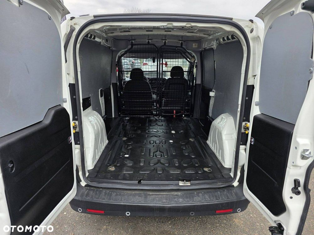 Fiat Doblo - 29