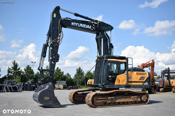 Hyundai HX300AL