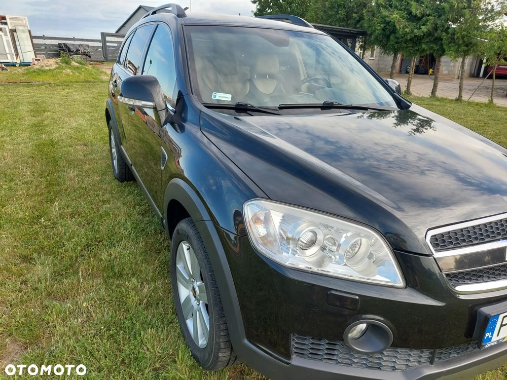 Chevrolet Captiva 2.0 d LT medium - 7