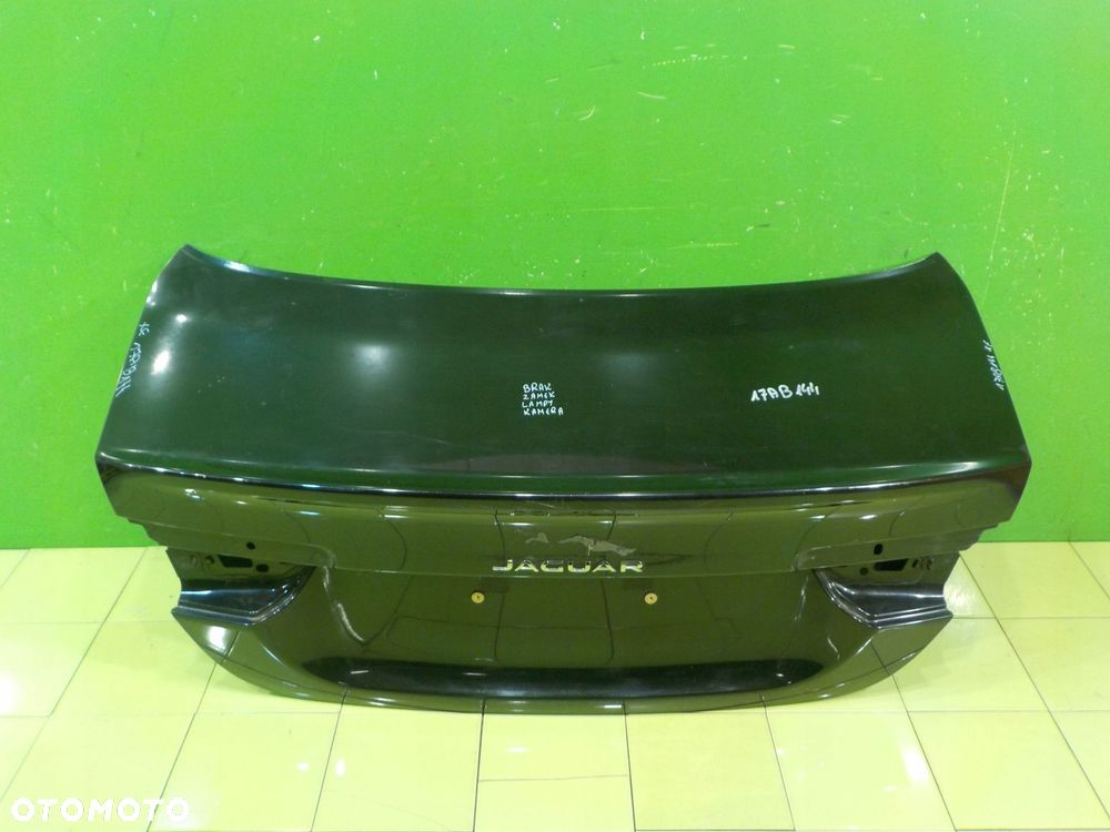 JAGUAR XE 2.0 D 17r SEDAN 4D klapa tyl - 2