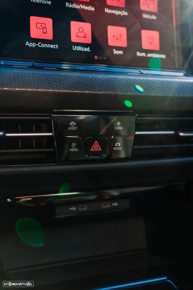 VW Golf 2.0 TSI GTI Clubsport DSG - 26