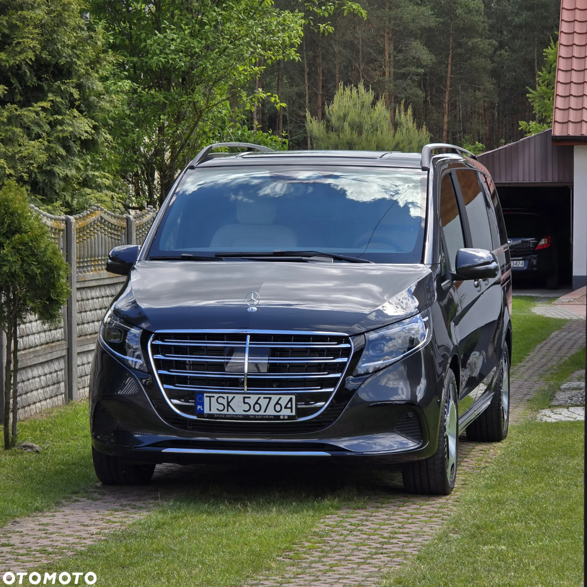 Mercedes-Benz Klasa V 300 d 4-Matic 9G-Tronic Exclusive (d³ugi) - 29