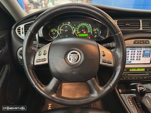 Jaguar X-Type SW 2.2 D Executive Aut. - 15