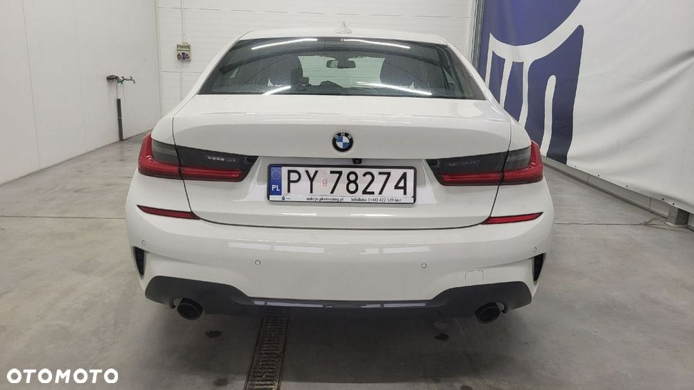 BMW Seria 3 - 7