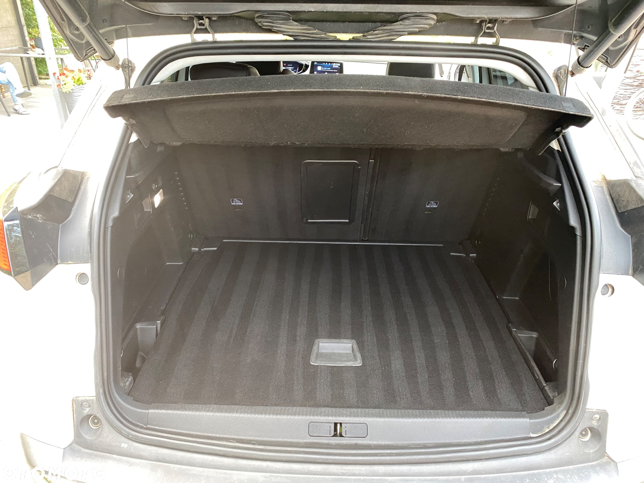 Peugeot 3008 1.6 BlueHDi Allure S&S - 14