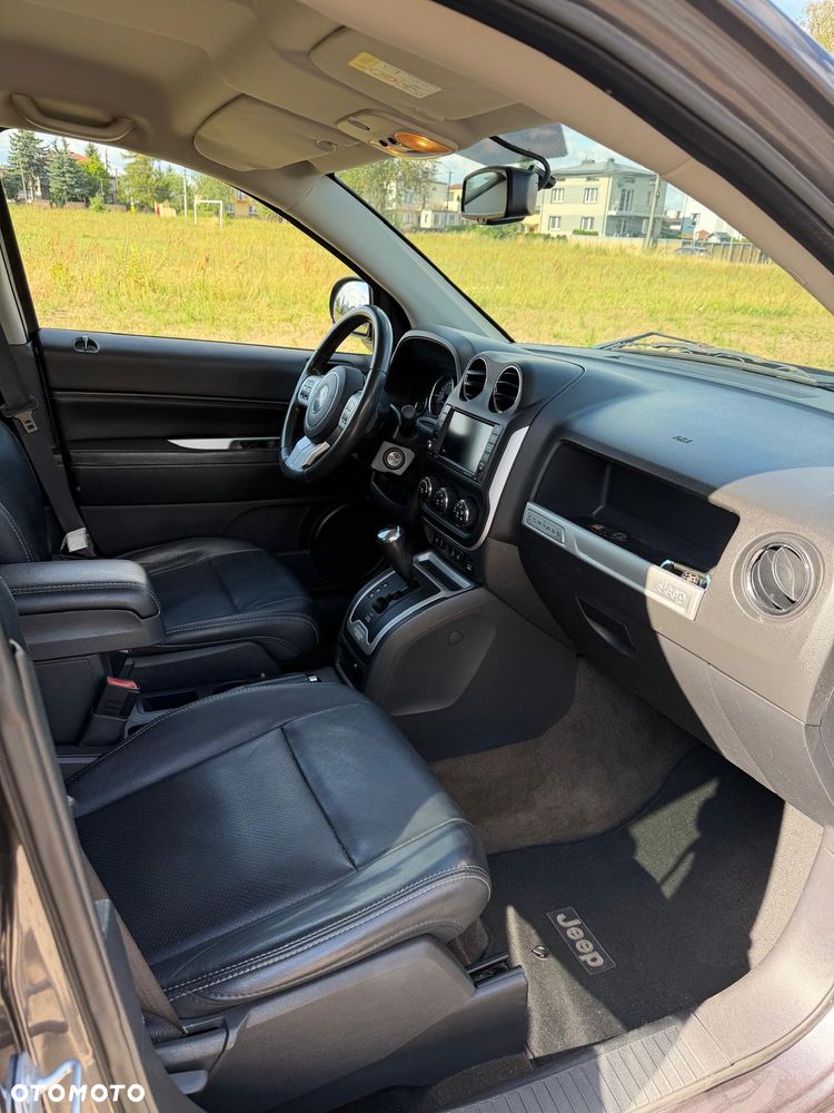 Jeep Compass 2.0 4x2 Limited - 19