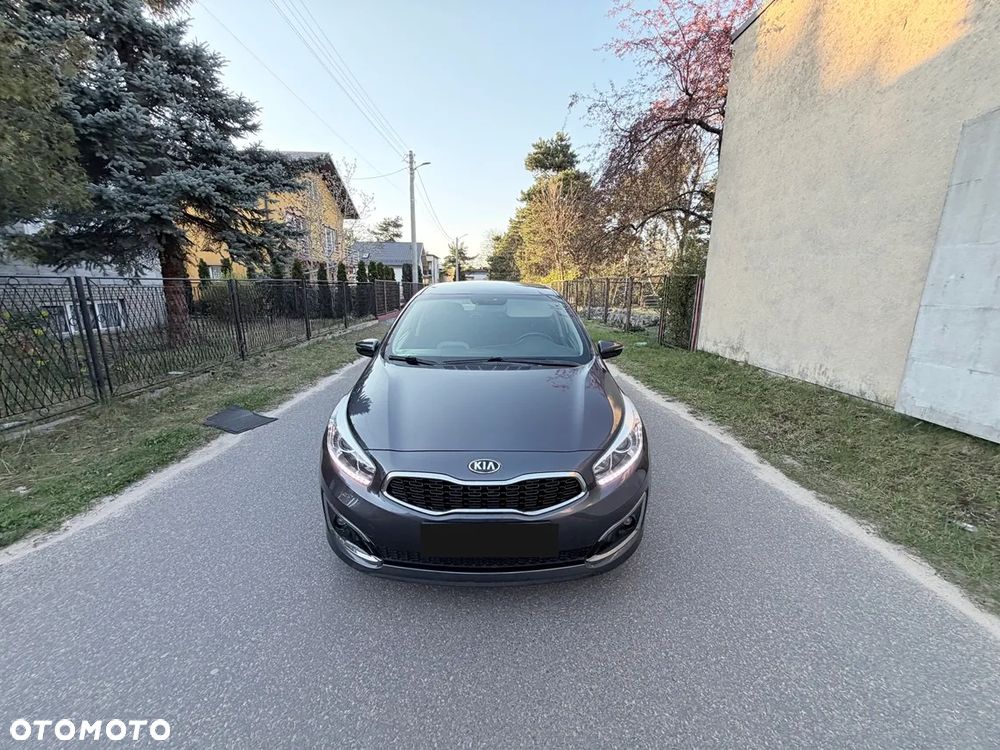 Kia Ceed 1.6 CRDi XL - 9