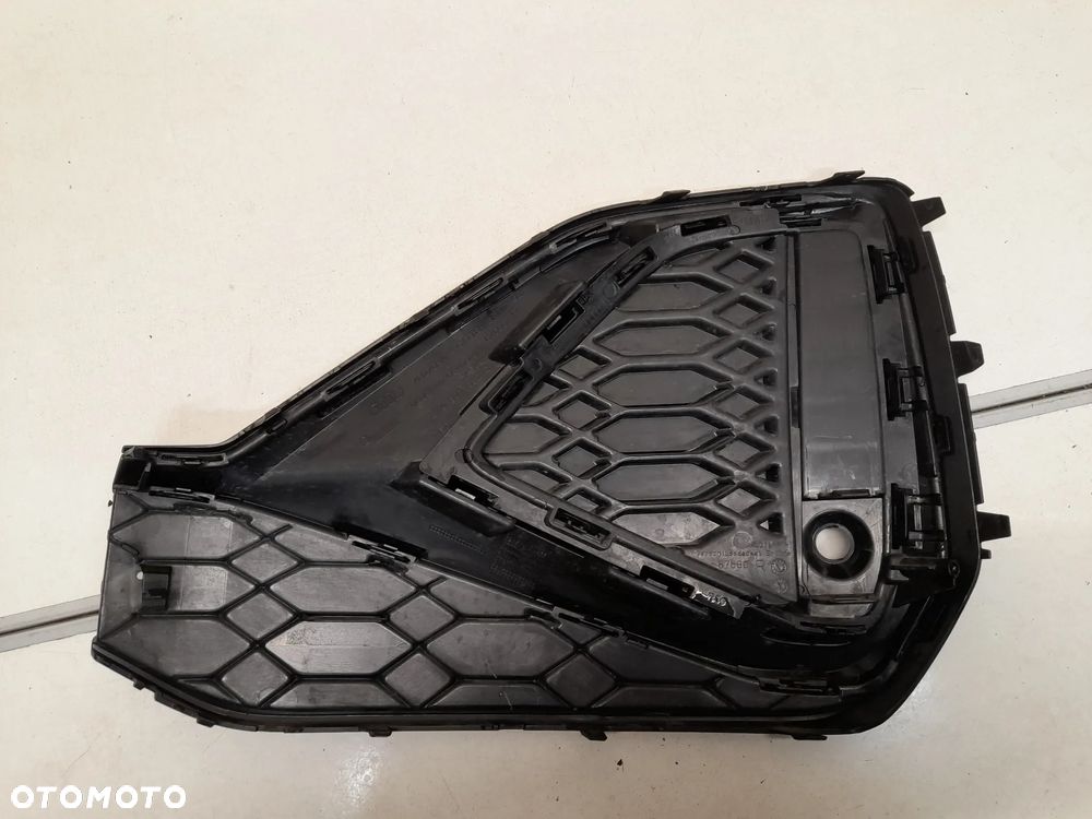 AUDI Q2 SQ2  LIFT S-LINE KRATKA ZAŚLEPKA ZDERZAKA PRAWA PRZÓD PRZEDNIA 81A807682Q - 6