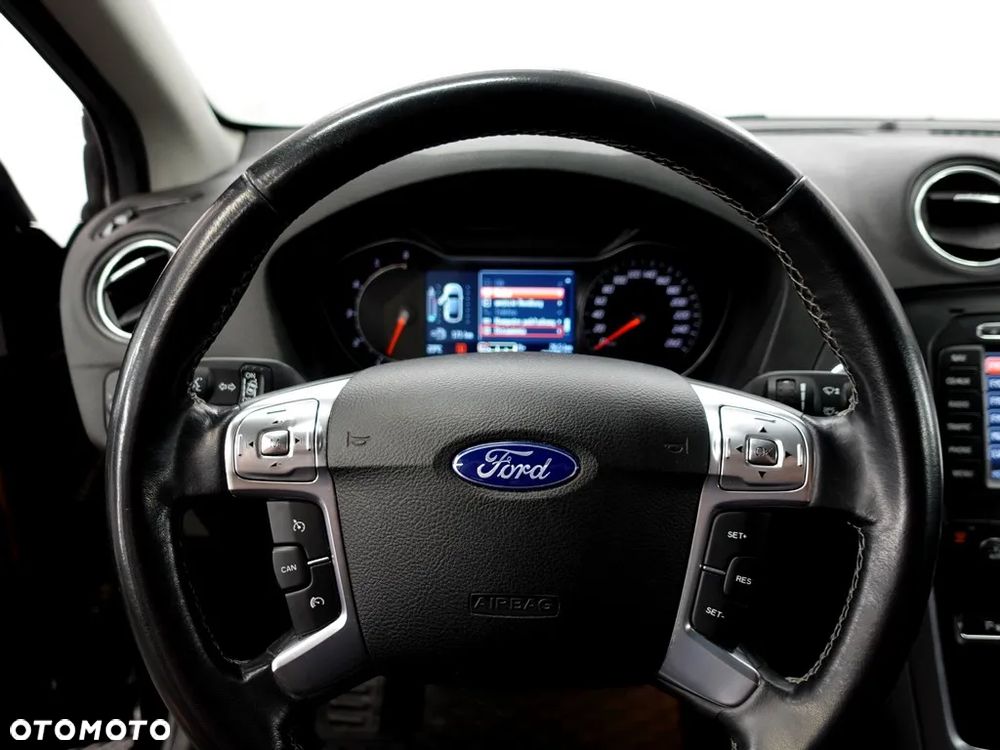 Ford Mondeo 2.0 TDCi Titanium - 15