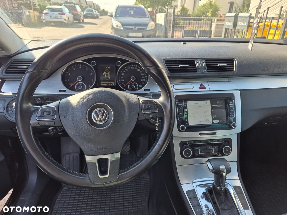 Volkswagen Passat CC - 15