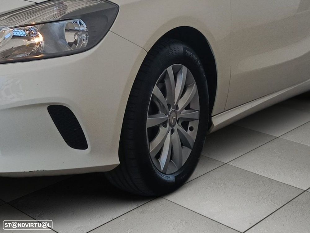 Mercedes-Benz A 180 CDI BE Urban - 6