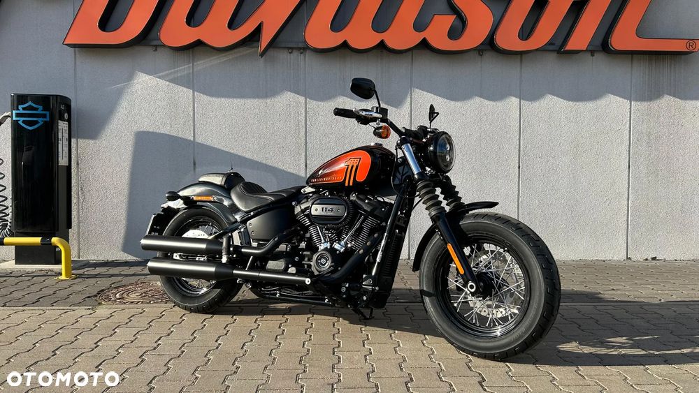 Harley-Davidson Softail Street Bob - 1