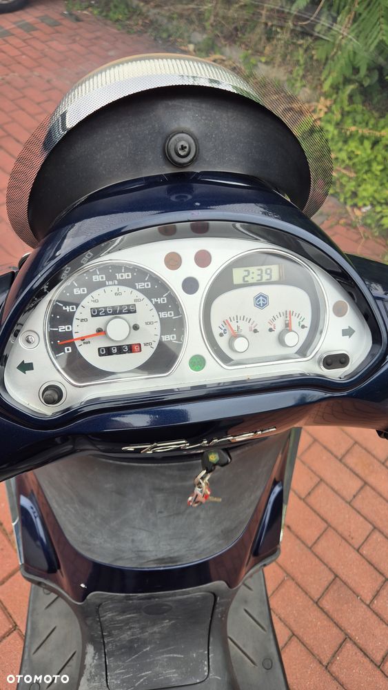 Piaggio Beverly - 4