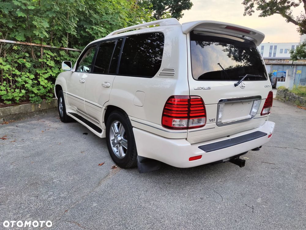 Lexus LX - 1