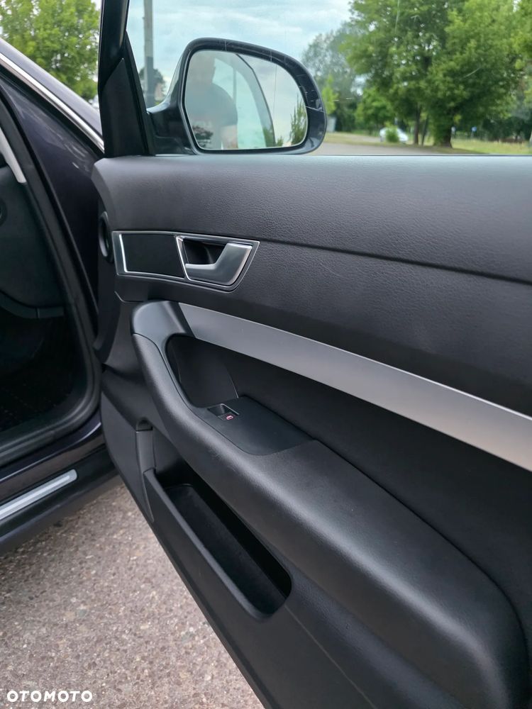 Audi A6 Avant 2.0 TDI - 21