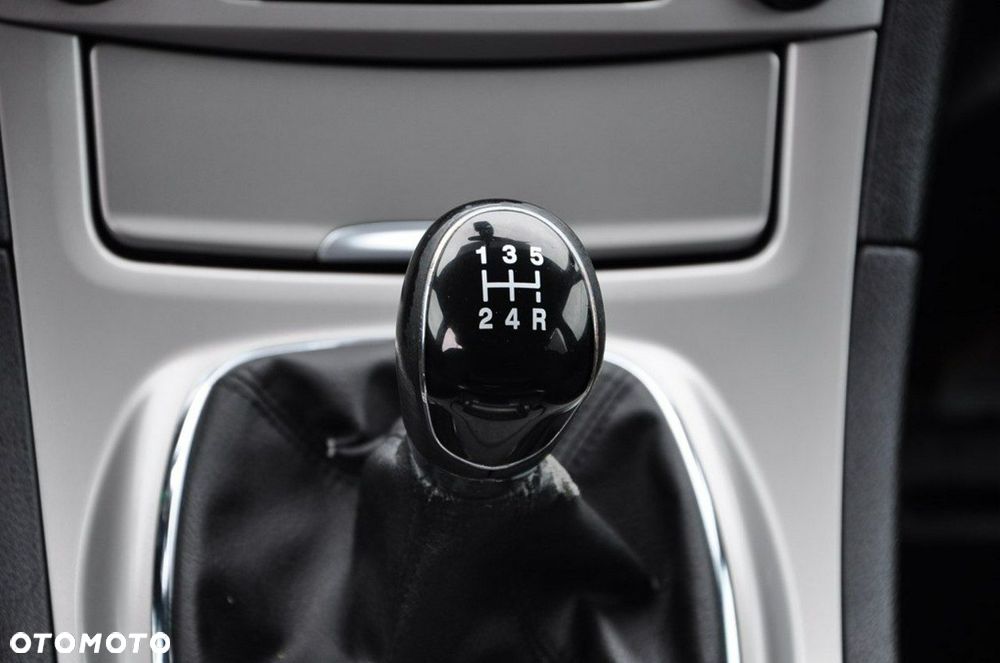Ford S-Max - 34