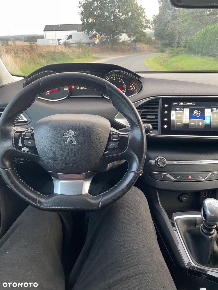 Peugeot 308 - 14