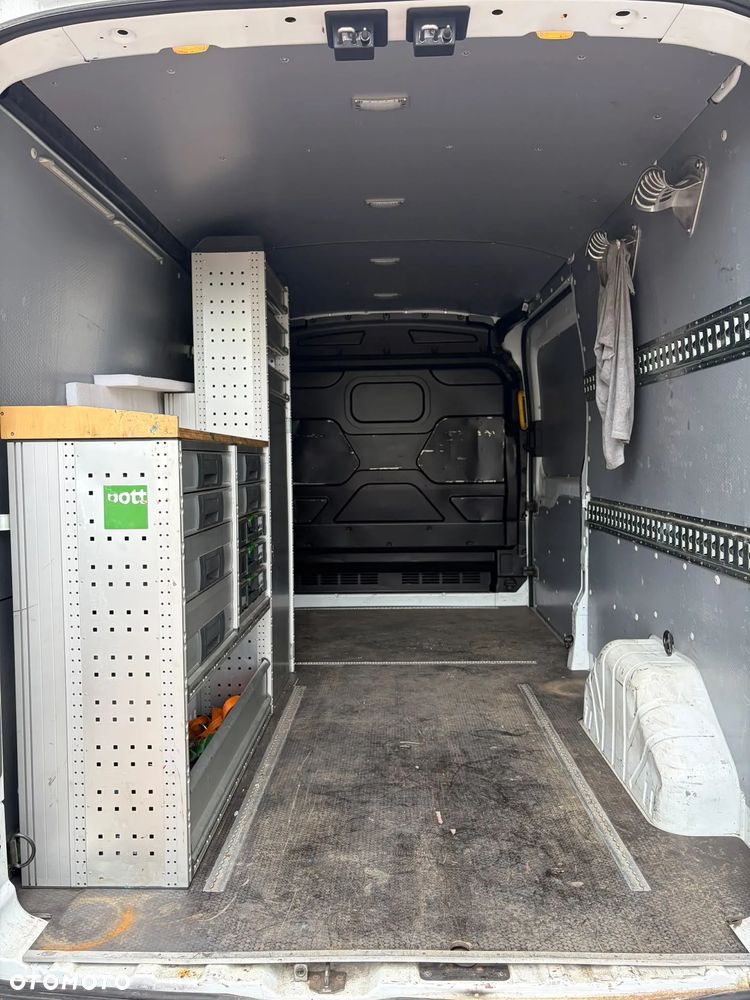 Ford TRANSIT - 8