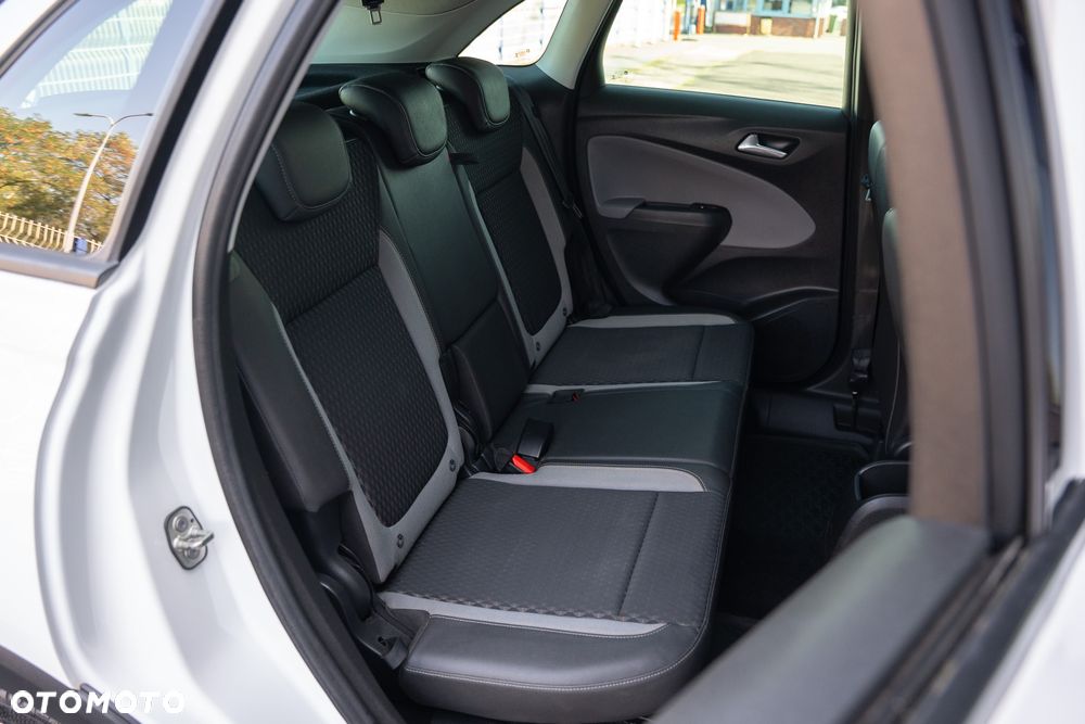 Opel Crossland X 1.6 CDTI Enjoy - 36