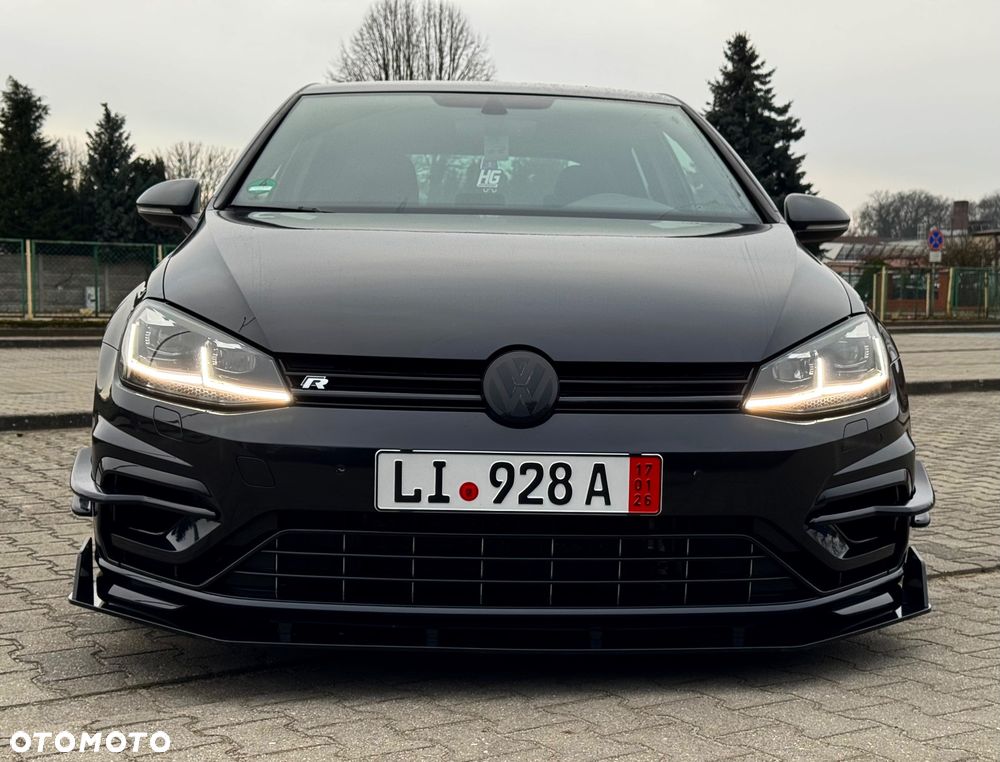 Volkswagen Golf R 4Motion (BlueMotion Technology) - 1