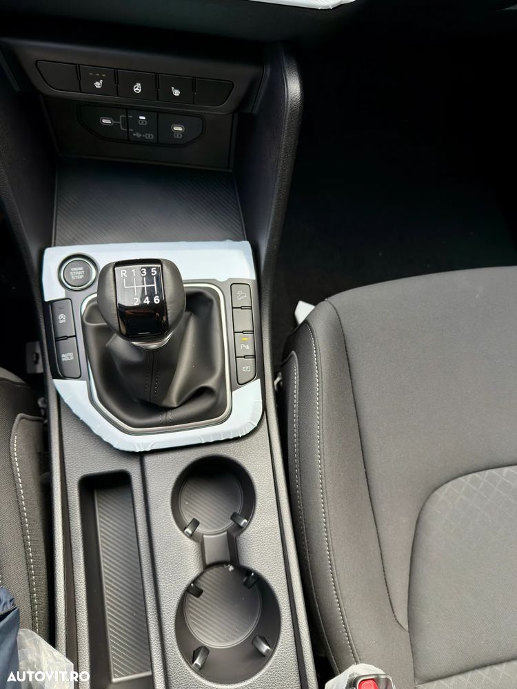 Kia Sportage 1.6 T-GDI 6MT 4x2 Urban - 10