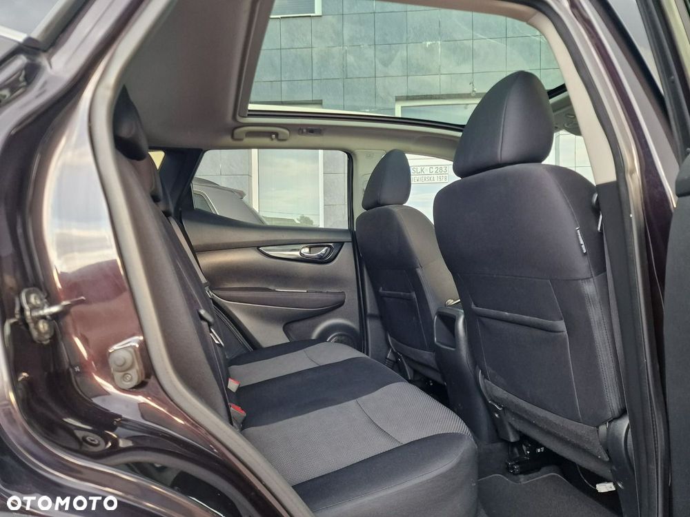 Nissan Qashqai 1.2 DIG-T N-Connecta EU6 - 21